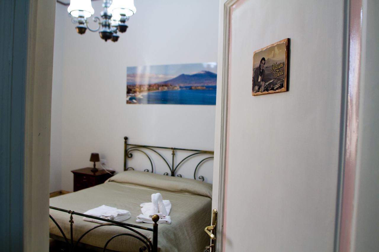 I Sorrisi Di * Naples